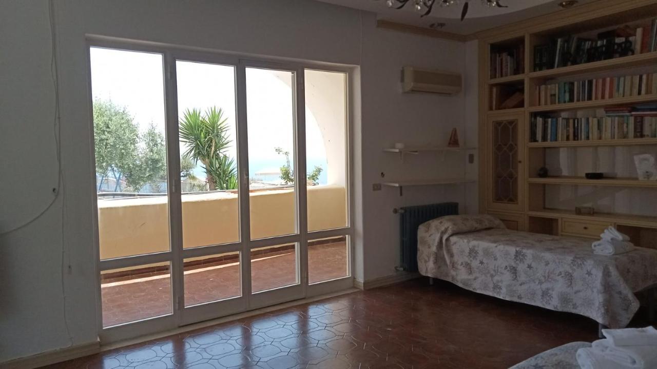 Parco Termale Tropical Bed & Breakfast Ischia Island Exterior photo